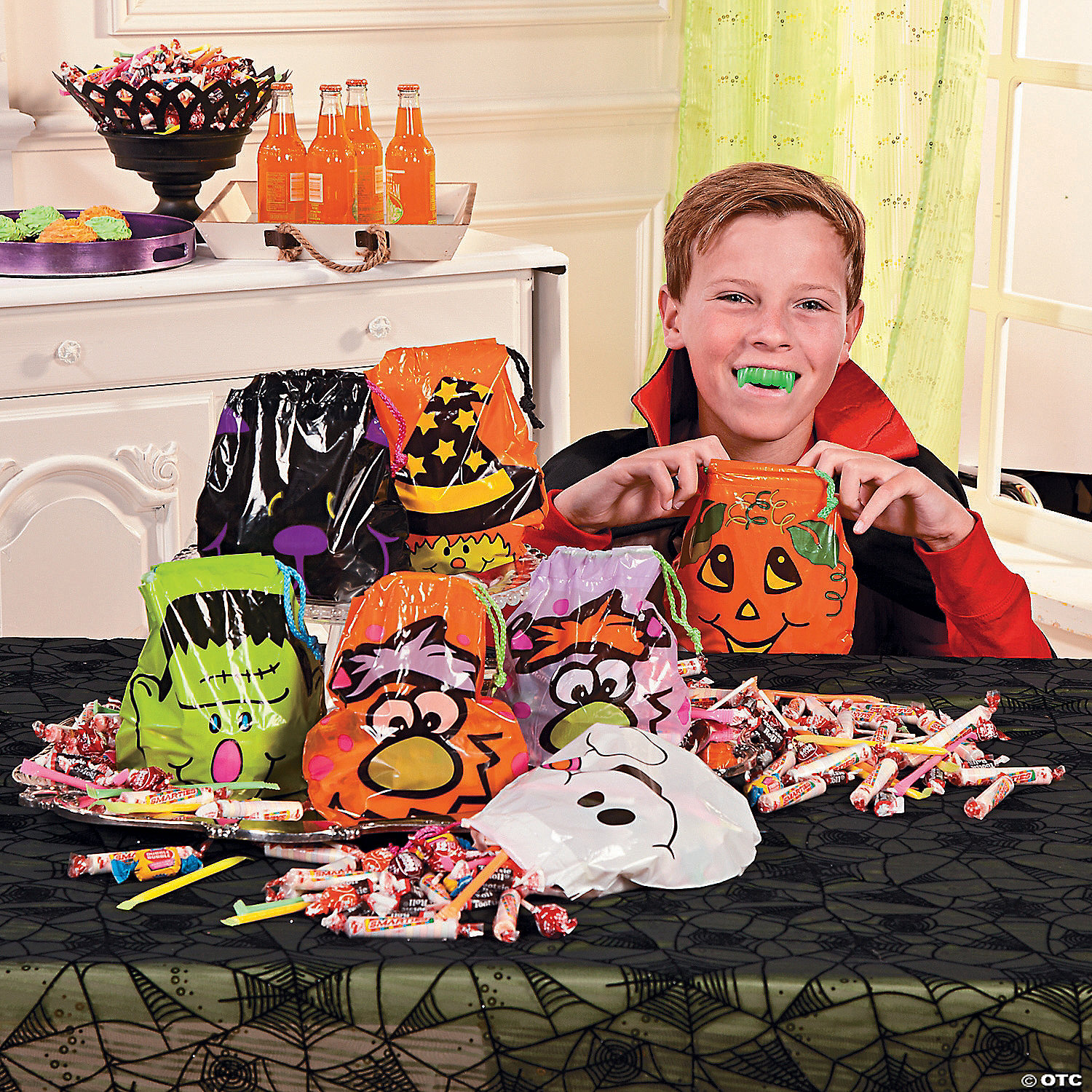 7 1/4" x 8 1/2" Halloween Drawstring Goody Bags - 72 Pc. 6 7 1/4" x 8 1/2" Halloween Drawstring Goody Bags - 72 Pc. - Image 4