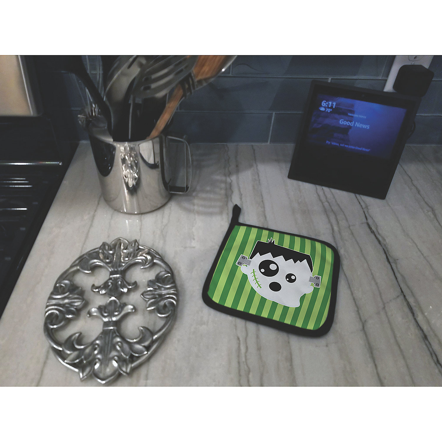 Caroline's Treasures, Halloween, Halloween Ghost Frankenstein Pair of Pot Holders, 7.5 x 7.5, 5 Caroline's Treasures, Halloween, Halloween Ghost Frankenstein Pair of Pot Holders, 7.5 x 7.5, - Image 3