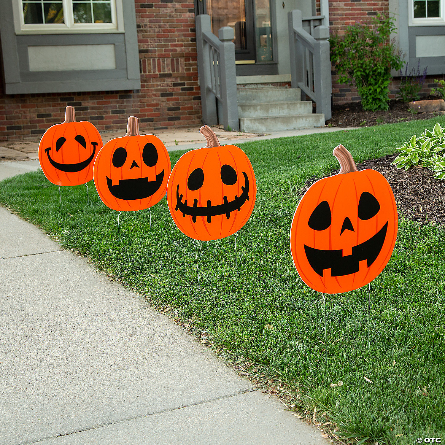 Halloween Jack-o-Lantern Yard Stakes - 4 Pc. 4 Halloween Jack-o-Lantern Yard Stakes - 4 Pc. - Image 2