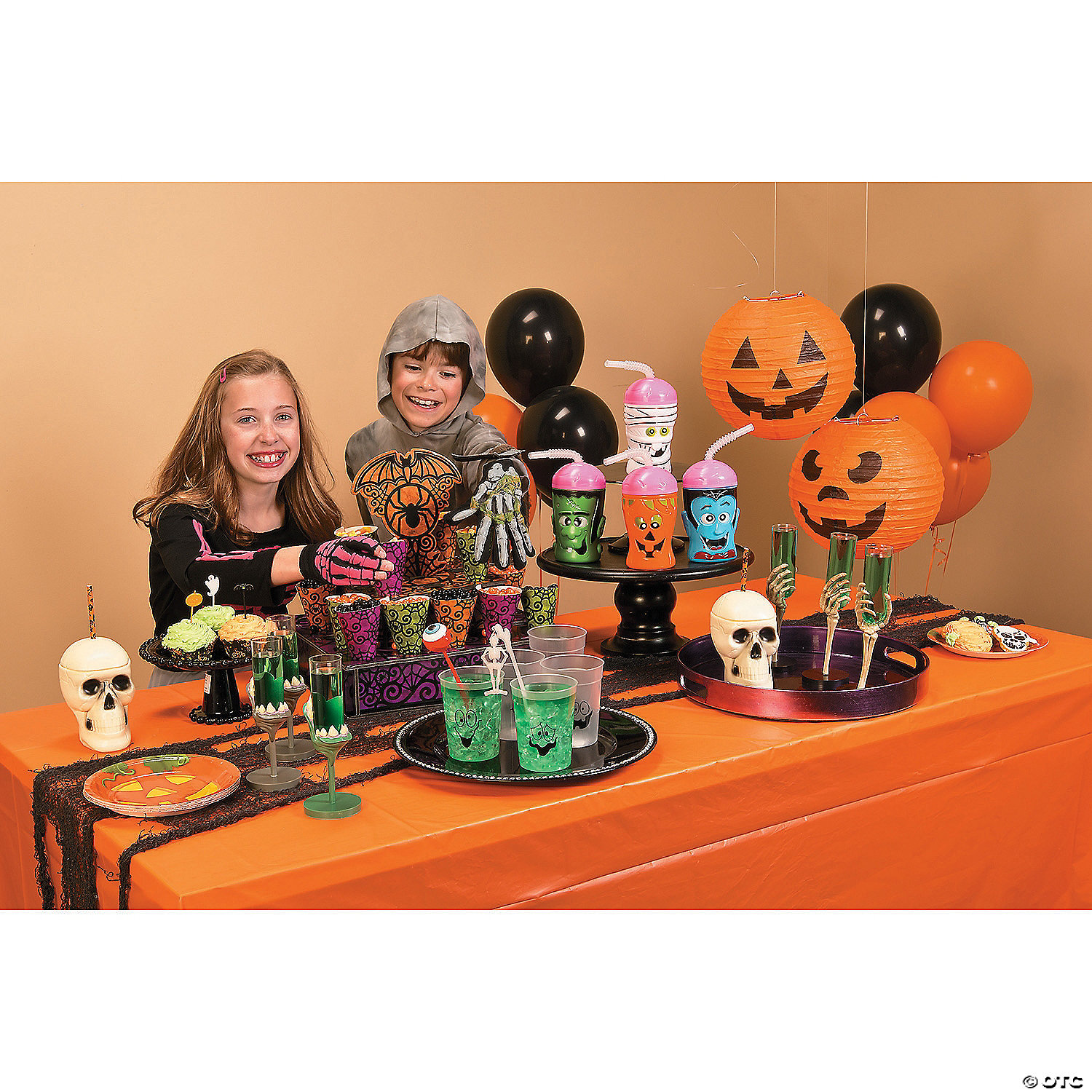 Rectangle Plastic Tablecloth 4 Rectangle Plastic Tablecloth - Image 2